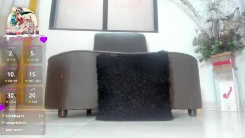 VIOLETA MONTANA online show from 11/24/25, 12:38