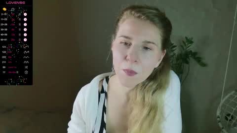 Snapshot of violetplath chatting on 01/11/26, 07:19 Violet next stream December 6 online show from 01/11/26, 07:19