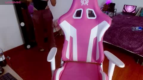   online show from 09/10/25, 07:36