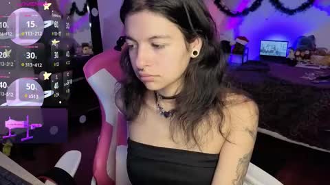   online show from 12/17/25, 07:09