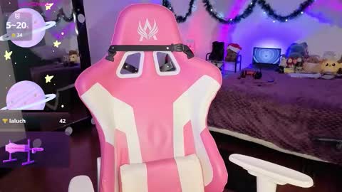   online show from 12/19/25, 09:44