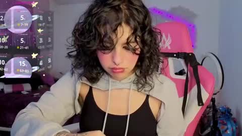   online show from 06/15/26, 06:43