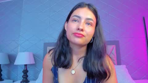 Snapshot of violetrousse chatting on 02/11/26, 03:50 Violet Rousse online show from 02/11/26, 03:50