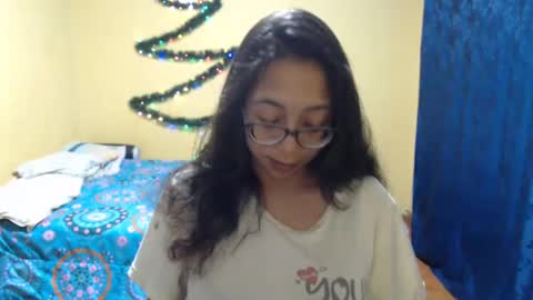 Violet777  online show from 12/28/24, 07:44