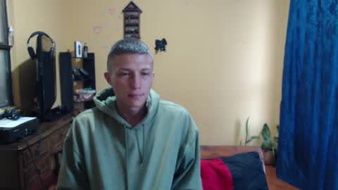 Violet777  online show from 10/09/25, 10:57