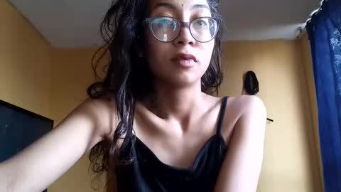 Violet777  online show from 10/31/25, 11:22