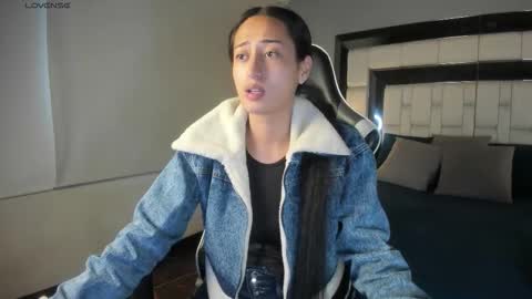 violetskinny online show from 10/11/25, 08:40