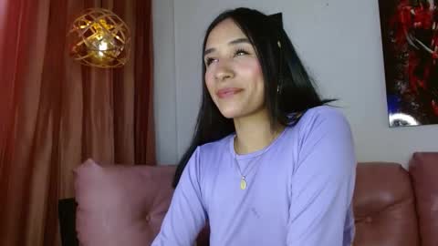 Snapshot of violetsweet_cs chatting on 09/23/25, 07:17 violetsweet_cs online show from 09/23/25, 07:17