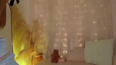 violett23_ online show from 11/27/25, 12:13