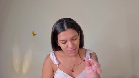 violett_24_ online show from 10/30/25, 11:49