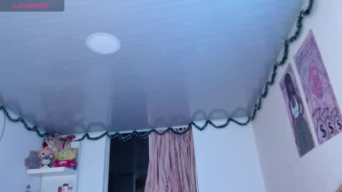 Snapshot of violett_brown9 chatting on 03/15/26, 03:56 violett_brown9 online show from 03/15/26, 03:56