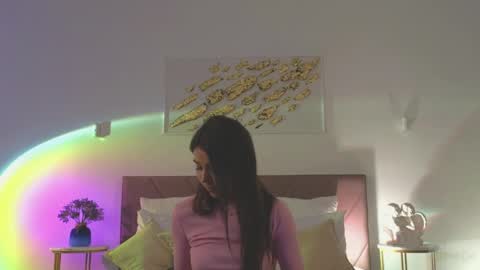 Snapshot of violetta_finch chatting on 03/31/26, 10:04 violetta_finch online show from 03/31/26, 10:04