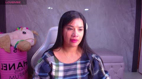 Violetta  online show from 11/27/25, 03:08