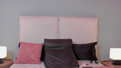 Snapshot of violetta_queeen chatting on 04/01/26, 01:41 violetta_queeen online show from 04/01/26, 01:41