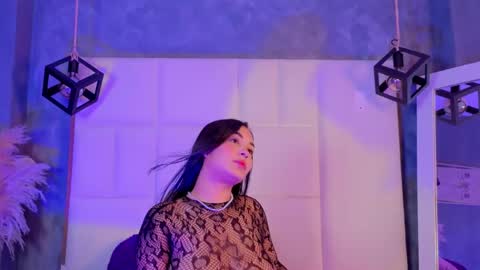 Snapshot of violetta_rose_ chatting on 06/04/26, 11:00 violetta online show from 06/04/26, 11:00