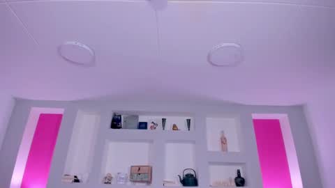 ViolettaBaker online show from 01/09/25, 07:40