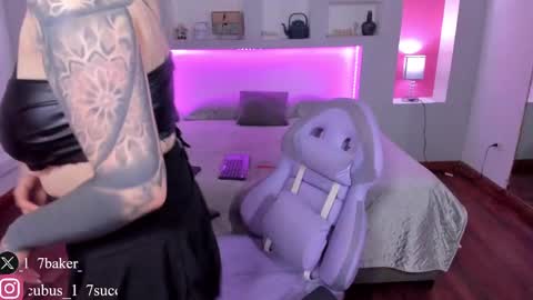 ViolettaBaker online show from 02/19/25, 07:27