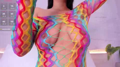 Snapshot of violettaevans_ chatting on 11/10/25, 08:08 Violetta online show from 11/10/25, 08:08