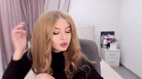 ViolettaOtis online show from 12/14/24, 02:31