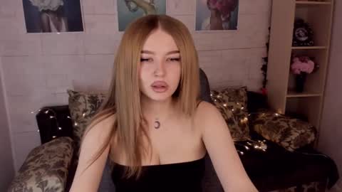 ViolettaOtis online show from 01/26/25, 11:28