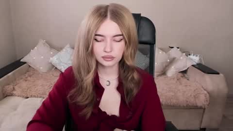 ViolettaOtis online show from 02/26/25, 11:20