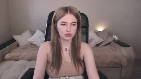 ViolettaOtis online show from 03/09/25, 11:36