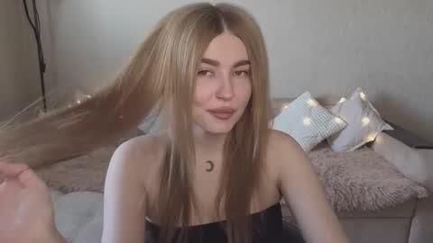 ViolettaOtis online show from 09/21/25, 12:07