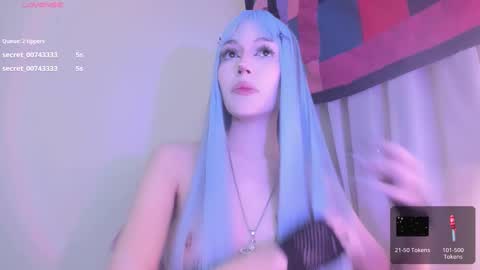 Snapshot of violettbones chatting on 03/06/25, 05:03 Violett online show from 03/06/25, 05:03