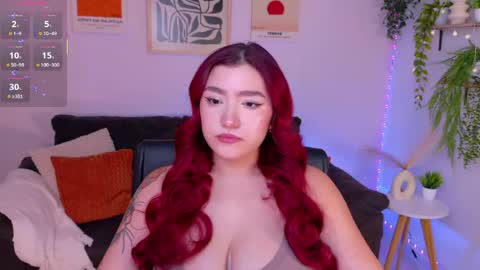 Violett Castel online show from 05/03/26, 07:53