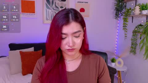 Violett Castel online show from 05/09/26, 10:15