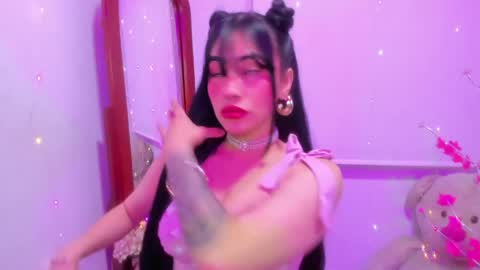violette_laurent online show from 05/08/26, 03:12