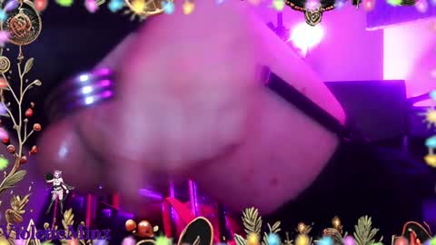 Violette online show from 12/21/24, 01:42