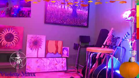 Violette online show from 10/13/25, 04:29