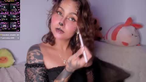 Violette  online show from 10/28/25, 01:53