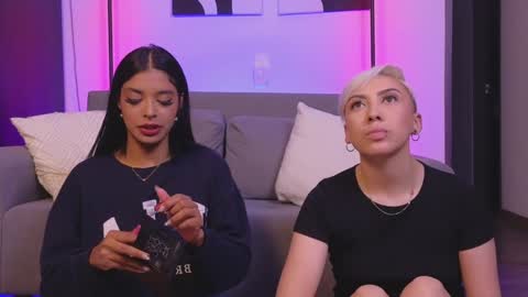 Violet online show from 12/05/24, 05:37