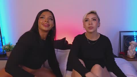 Violet online show from 01/16/25, 12:34