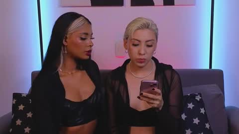 Violet online show from 03/09/25, 01:56