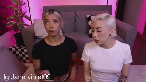 Violet online show from 09/16/25, 02:01