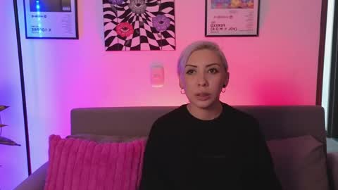 Violet online show from 05/17/26, 02:31