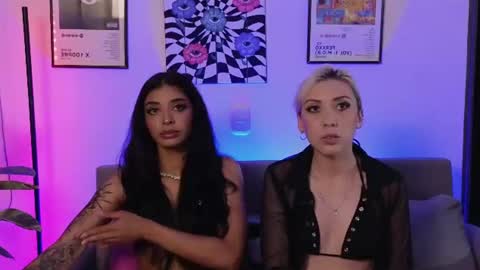 Violet online show from 06/20/26, 01:52