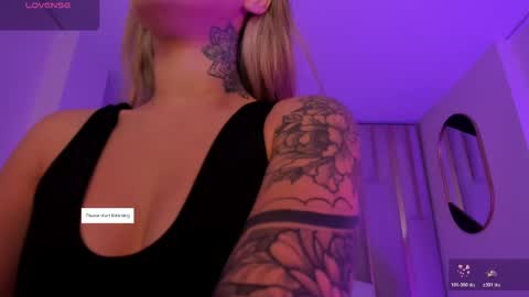 Violett  online show from 04/27/26, 08:56
