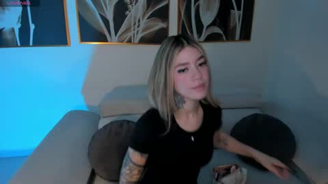 Violett  online show from 05/31/26, 11:39