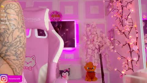 Violeta online show from 12/19/25, 01:51