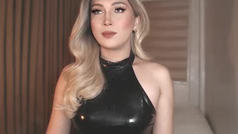 Best Of Both Worlds online show from 11/30/25, 06:39