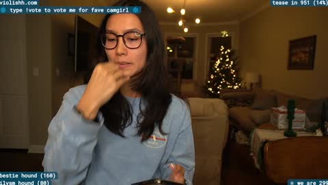 Snapshot of violishh chatting on 12/29/24, 03:11 follow me on twitter violishh and ig violishh online show from 12/29/24, 03:11