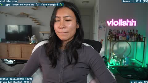 Snapshot of violishh chatting on 01/13/25, 07:53 follow me on twitter violishh and ig violishh online show from 01/13/25, 07:53