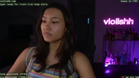 Snapshot of violishh chatting on 03/01/25, 11:47 follow me on twitter violishh and ig violishh online show from 03/01/25, 11:47