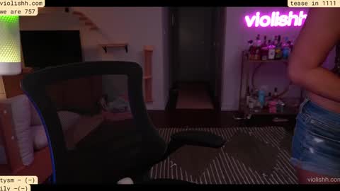 Snapshot of violishh chatting on 09/13/25, 01:16 follow me on twitter violishh and ig violishh online show from 09/13/25, 01:16