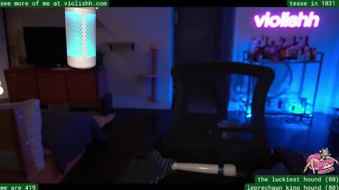 Snapshot of violishh chatting on 03/13/26, 02:40 follow me on twitter violishh and ig violishh online show from 03/13/26, 02:40