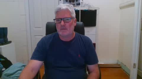Snapshot of viper654321 chatting on 12/13/24, 08:20 viper654321 online show from 12/13/24, 08:20